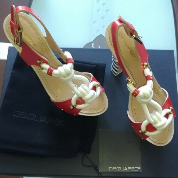 Dsquared2 Platform Sandals - Picture 7 of 8